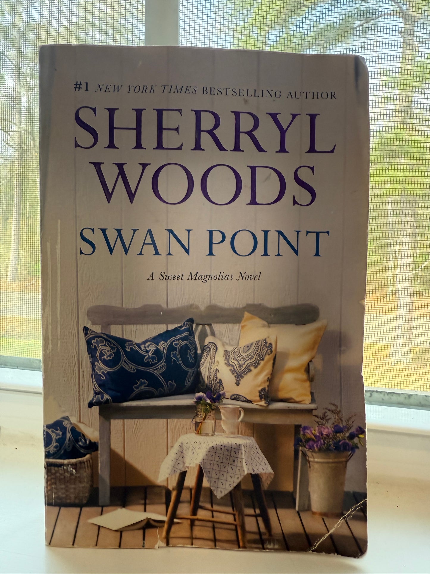 *USED* Swan Point by Sherryl Woods, A Sweet Magnolia Novel