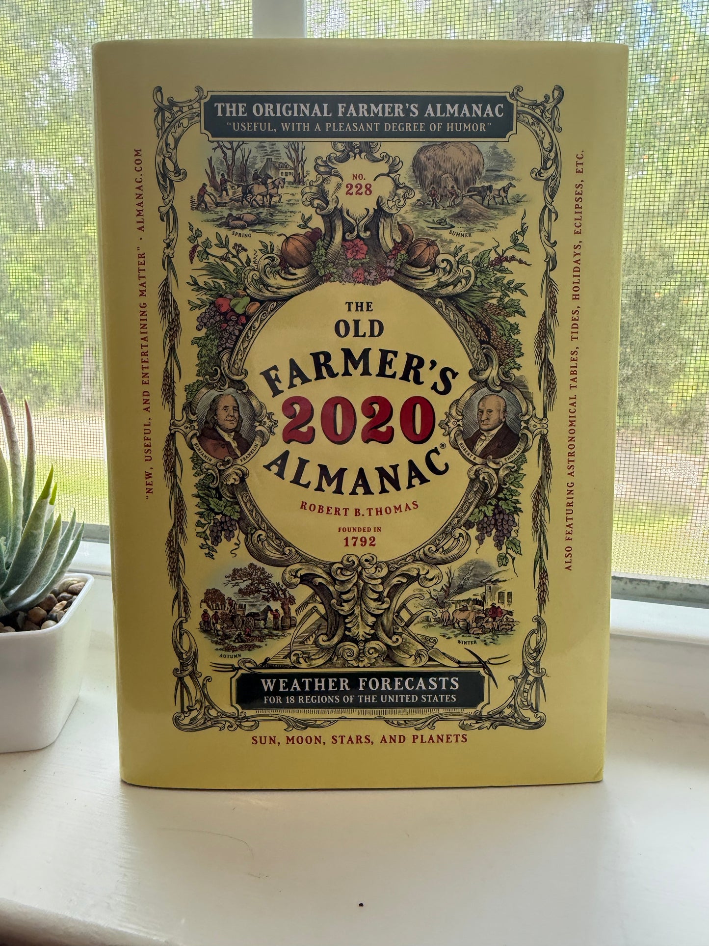 *USED* The Old Farmer's Almanac 2020
