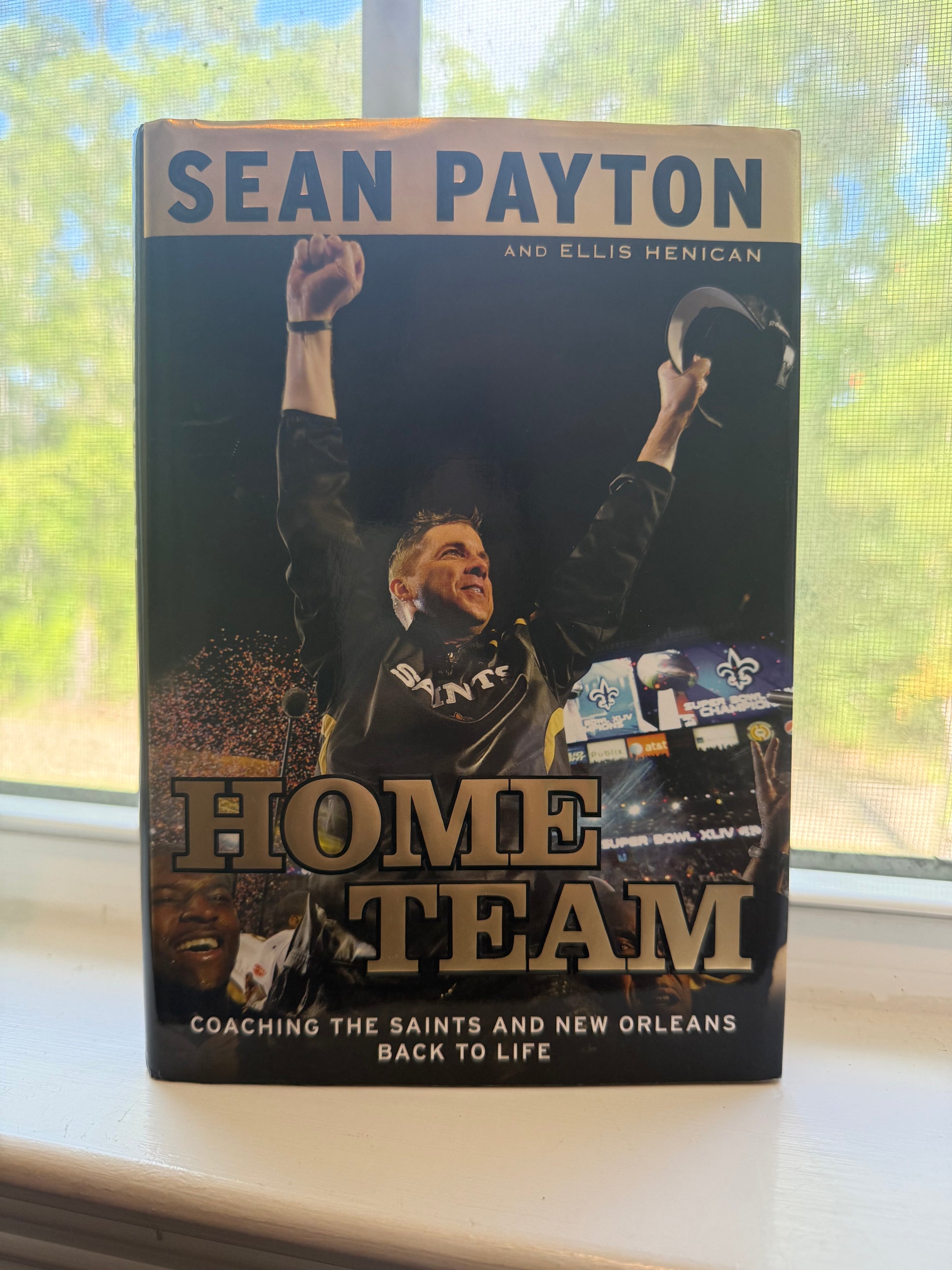 The inspirational true story of how one man led a football team—and a city—to triumph in Super Bowl XLIV.