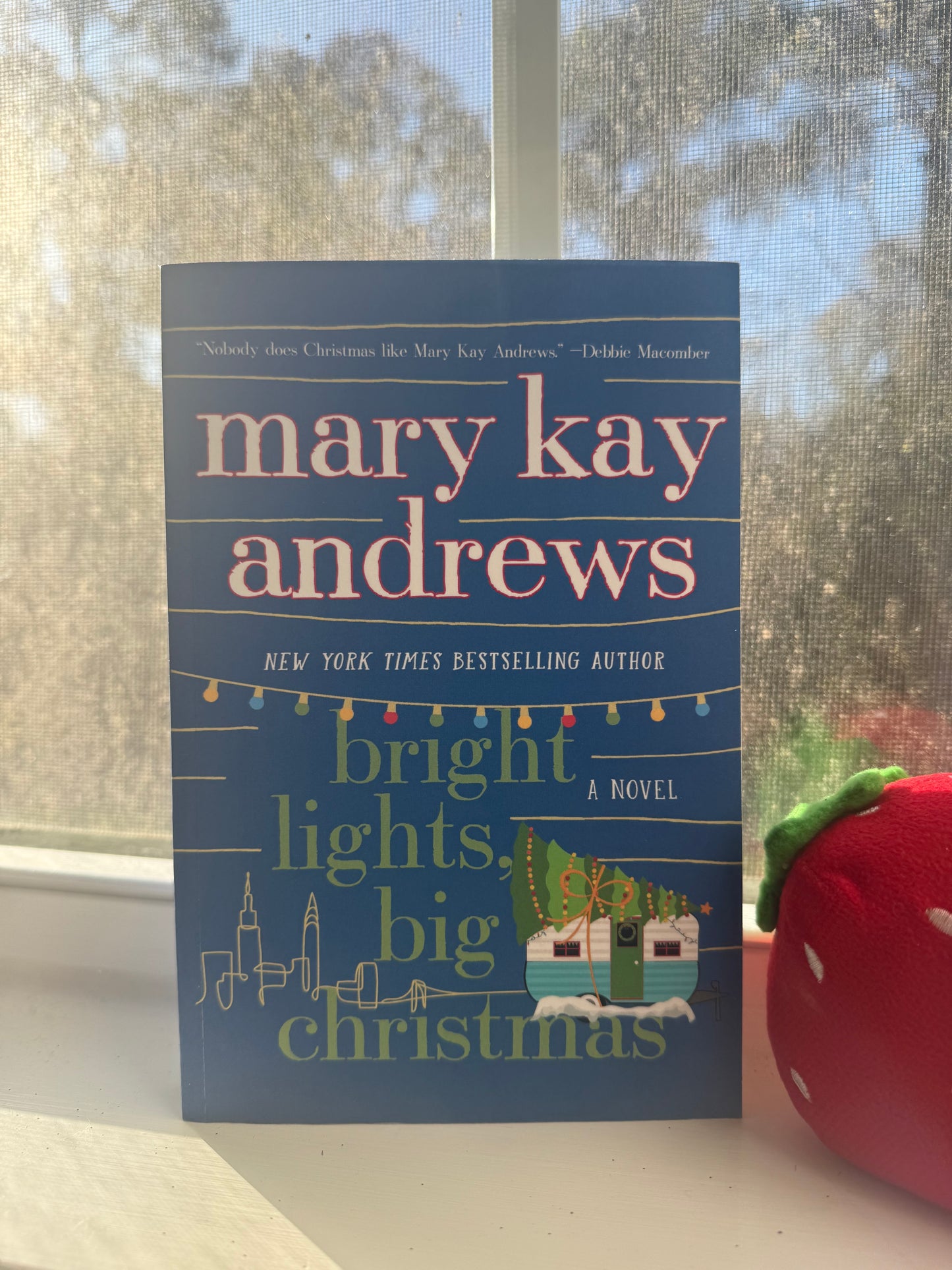 *USED* Bright Lights Big Christmas by Mary Kay Andrews