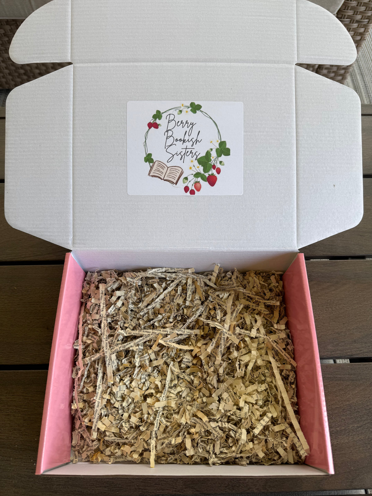 Berry Classy Classic Box