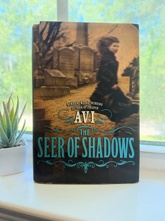 Newbery Medalist Avi weaves one of his most suspenseful and scary tales—about a ghost who has to be seen to be believed and must be kept from carrying out a horrifying revenge.