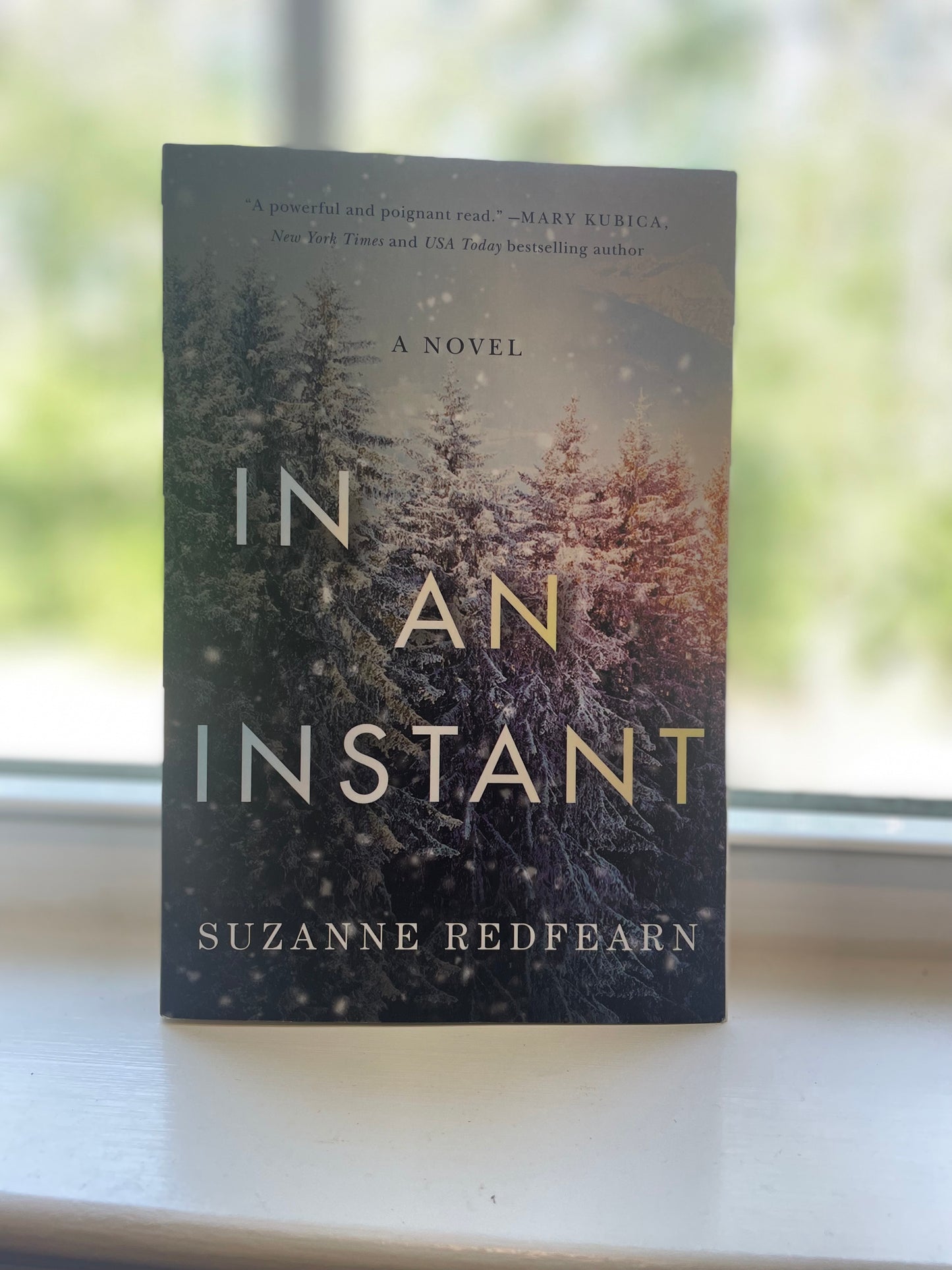 *NEW* In An Instant by Suzanne Redfearn