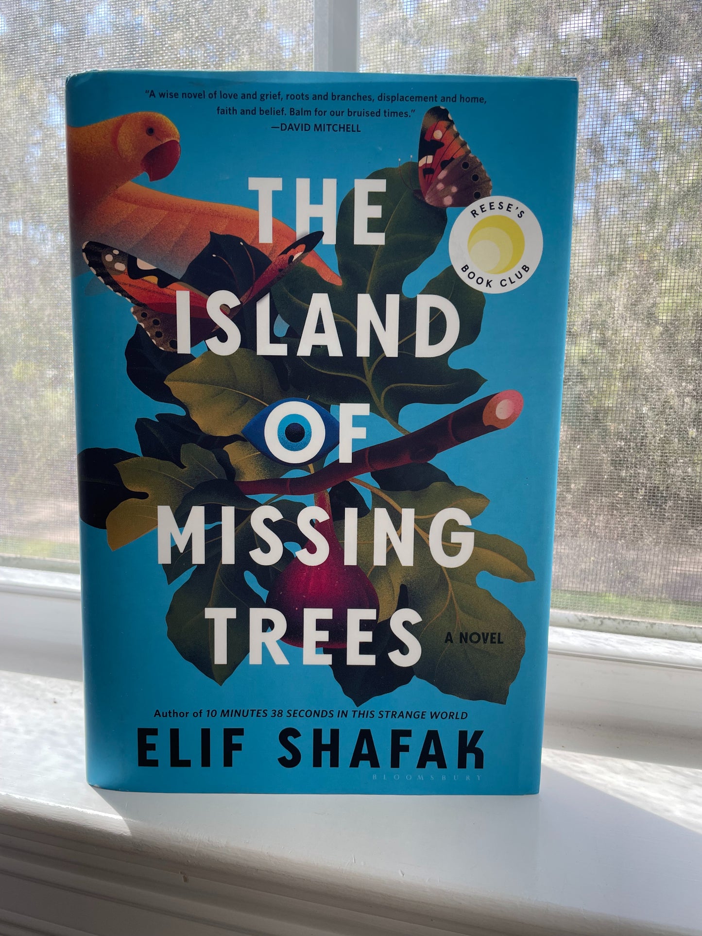 *USED* The Island of Missing Trees by Elif Shafak